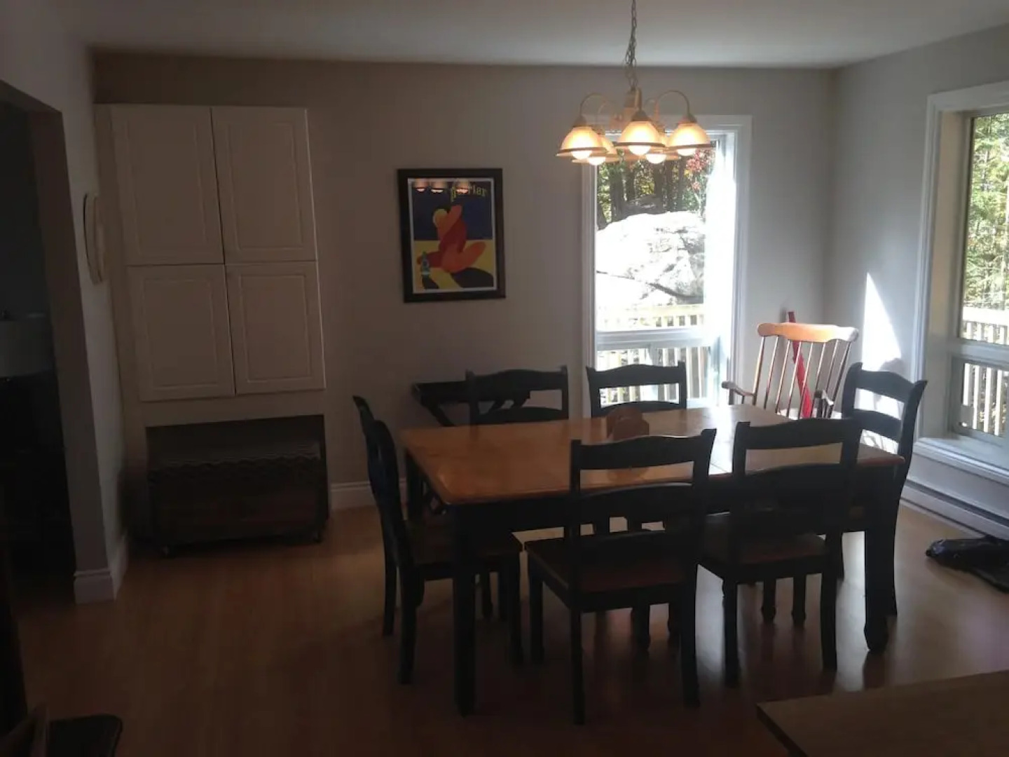 Tall Trees~3 Bedrooms & 1.5 Bathrooms on Pristine Bruce Lake in Muskoka