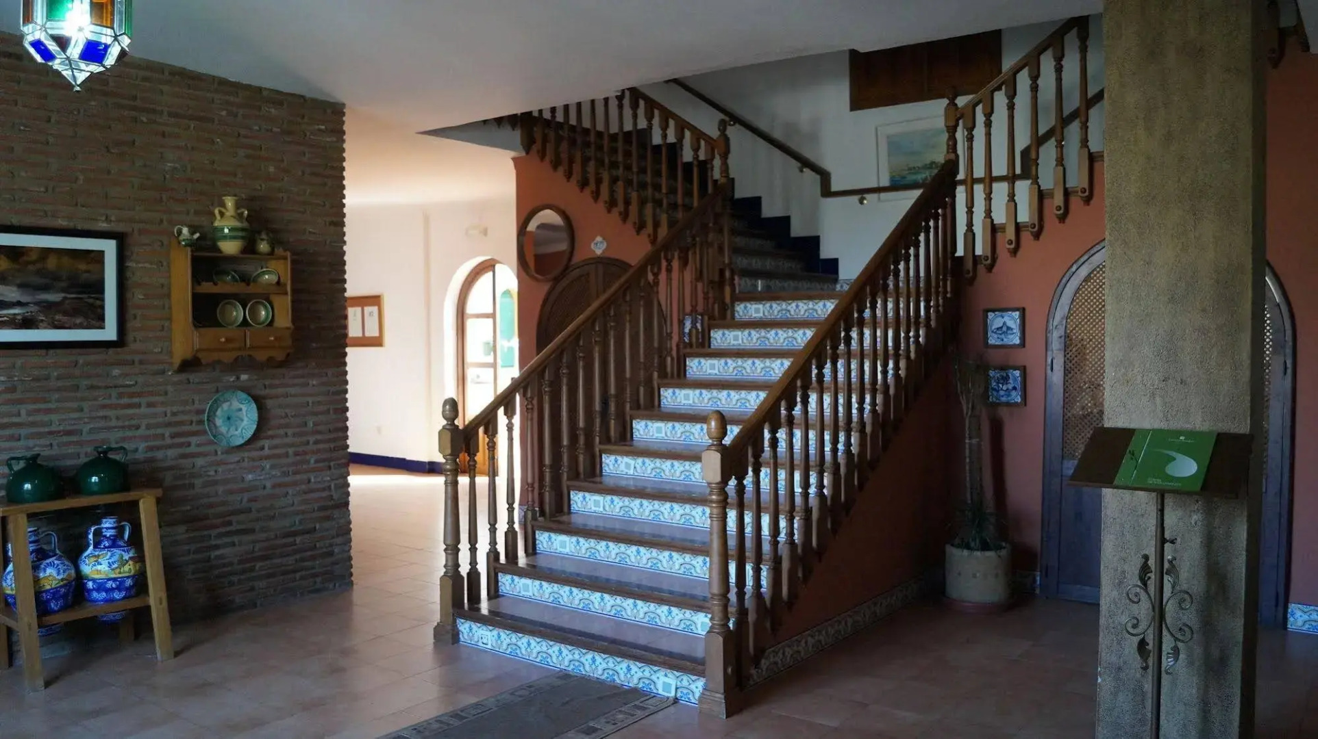 Hotel Caserio de Iznajar