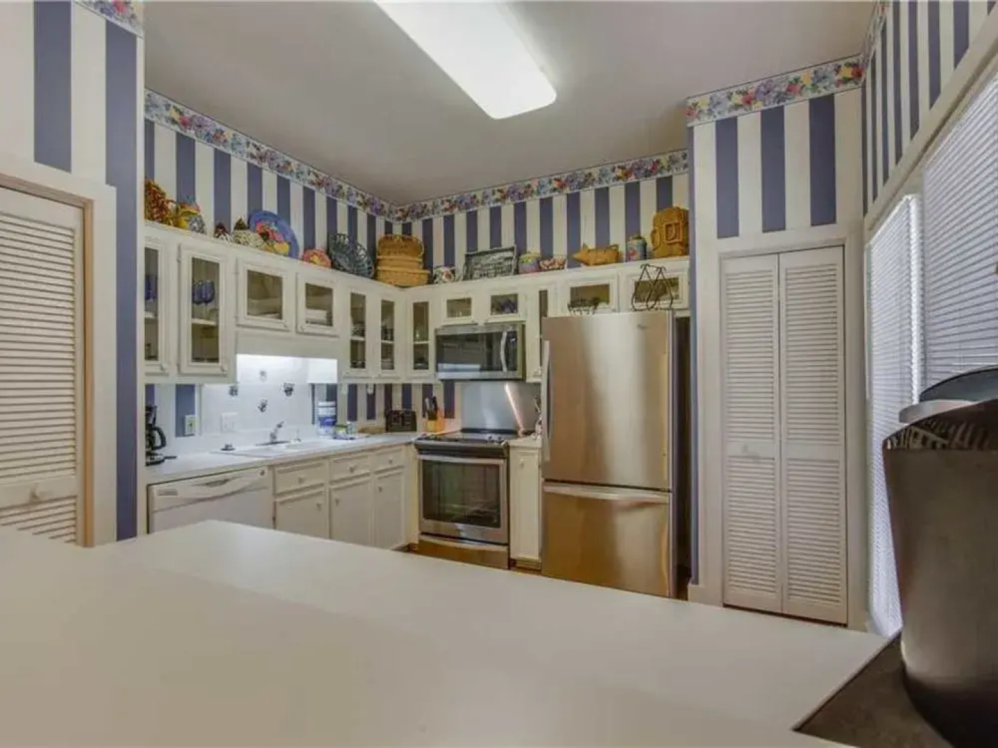 Grand Pavilion Seaside 83 by RedAwning