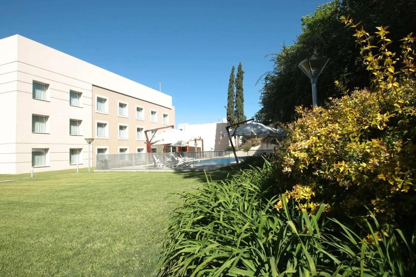 Howard Johnson by Wyndham Rio Cuarto Casino