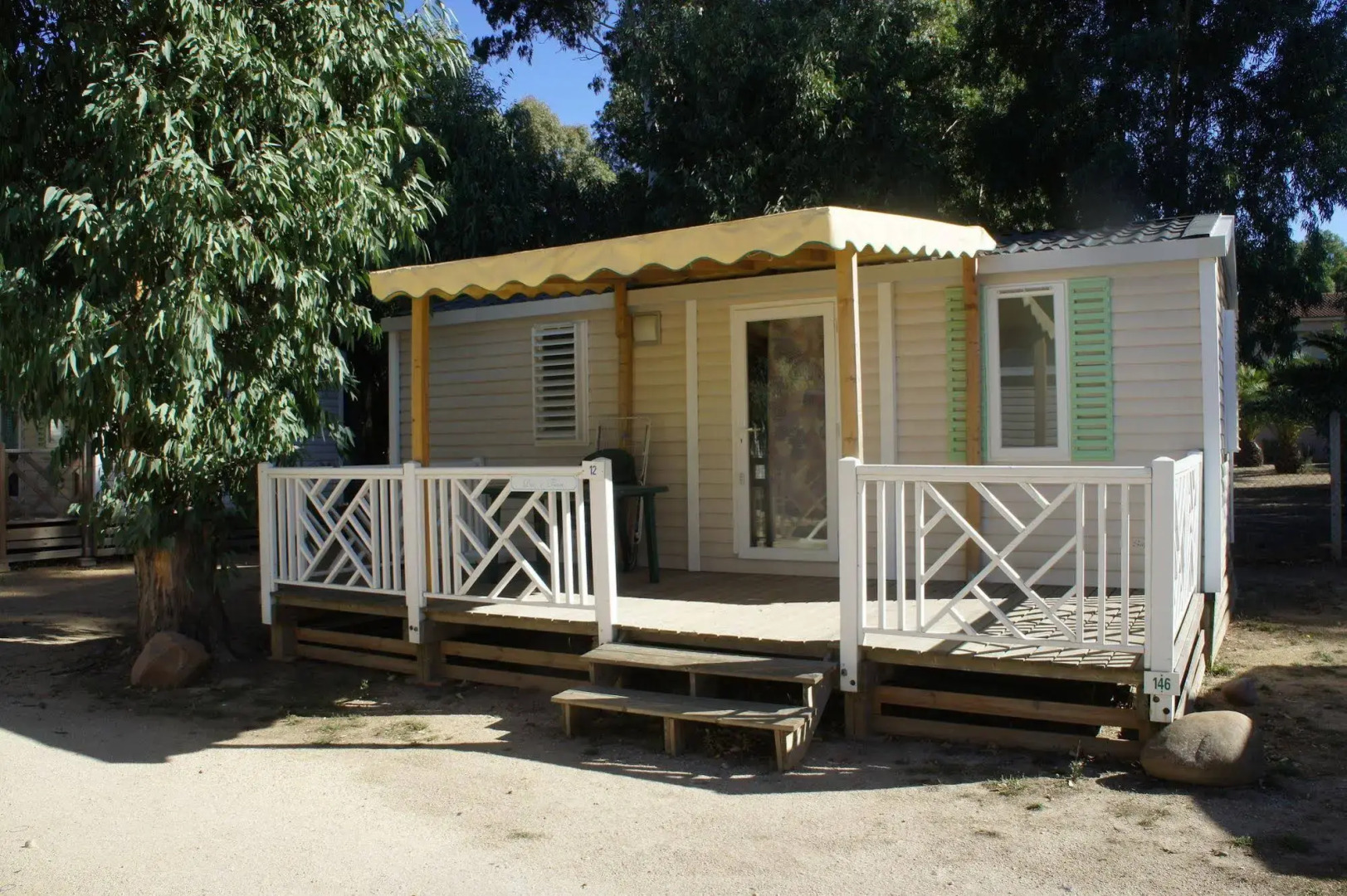 Camping La Pinède