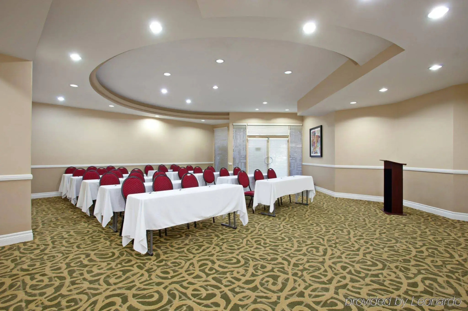 Holiday Inn Express & Suites Pasadena - Los Angeles by IHG