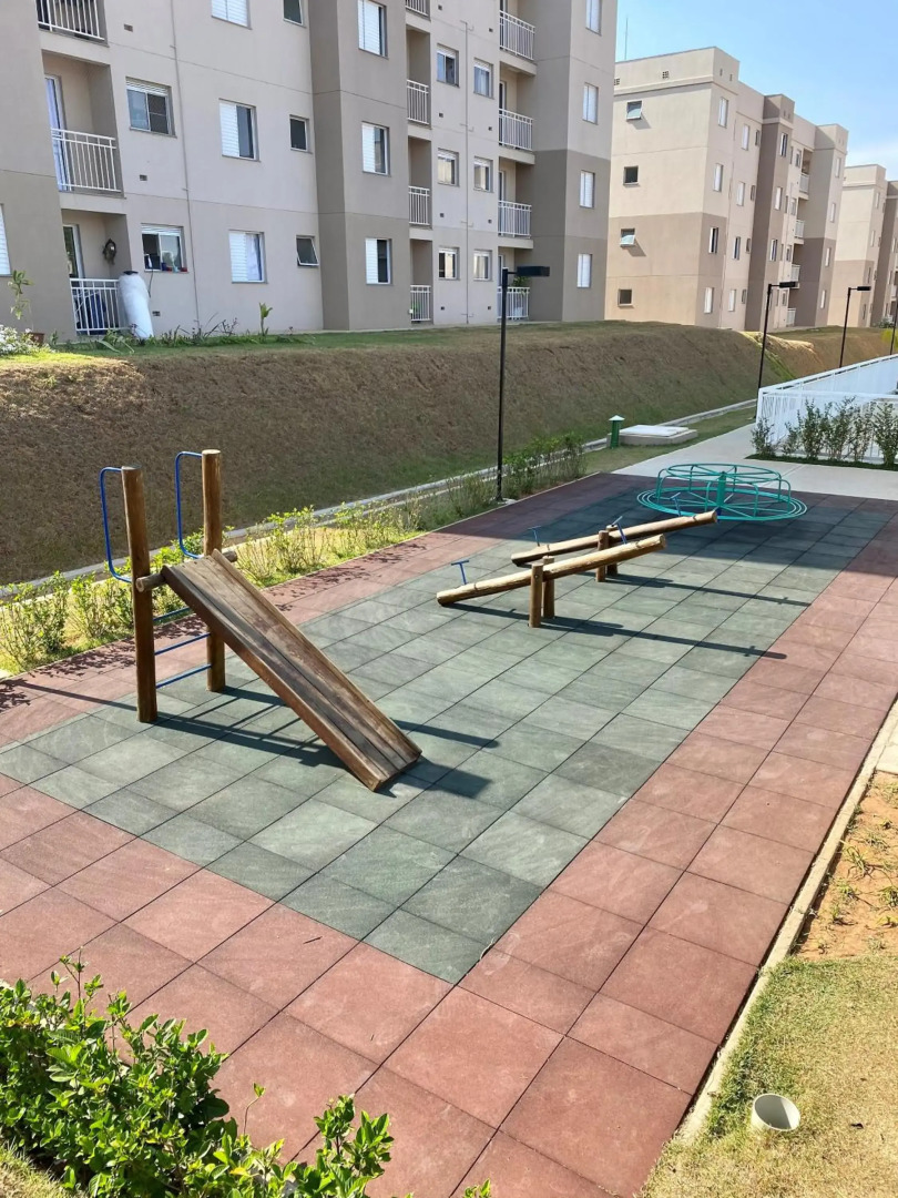 Apart. Manacá (Próximo a pista e rodoviária de Mogi Mirim).