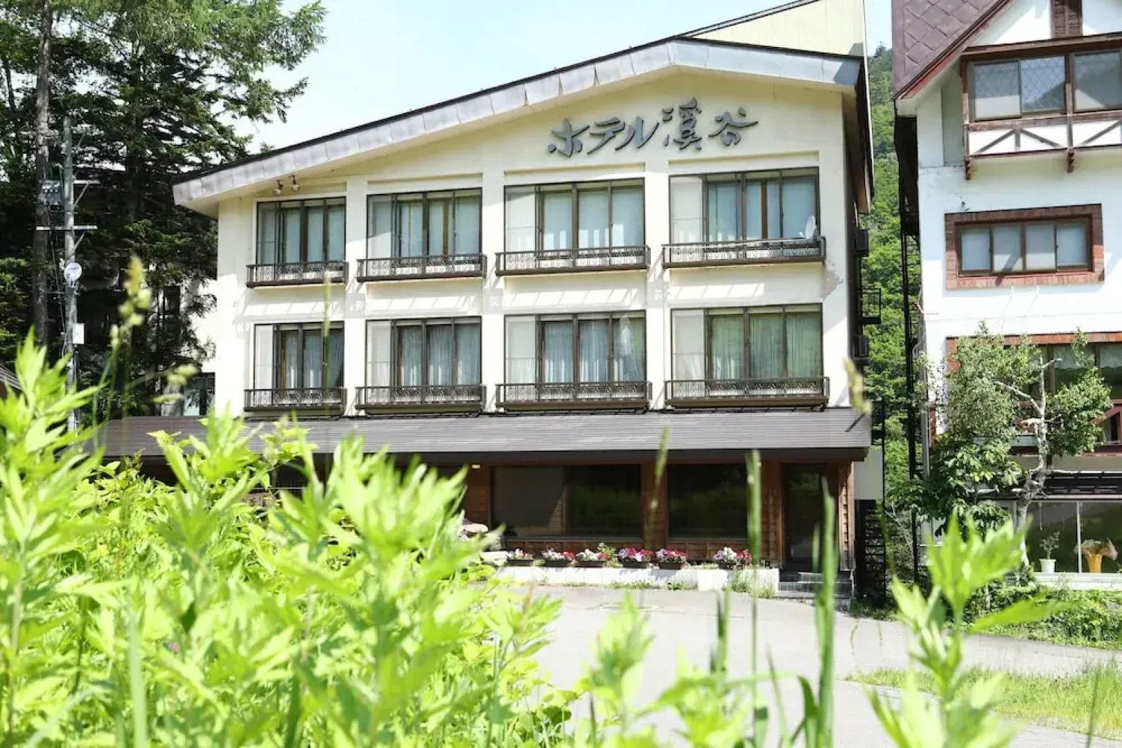 Shigakogen Milky Hot Spring Keikokunoyu