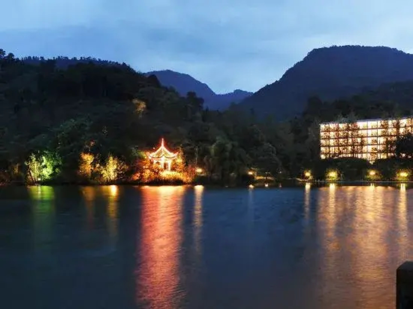 Hongzhushan Hotel