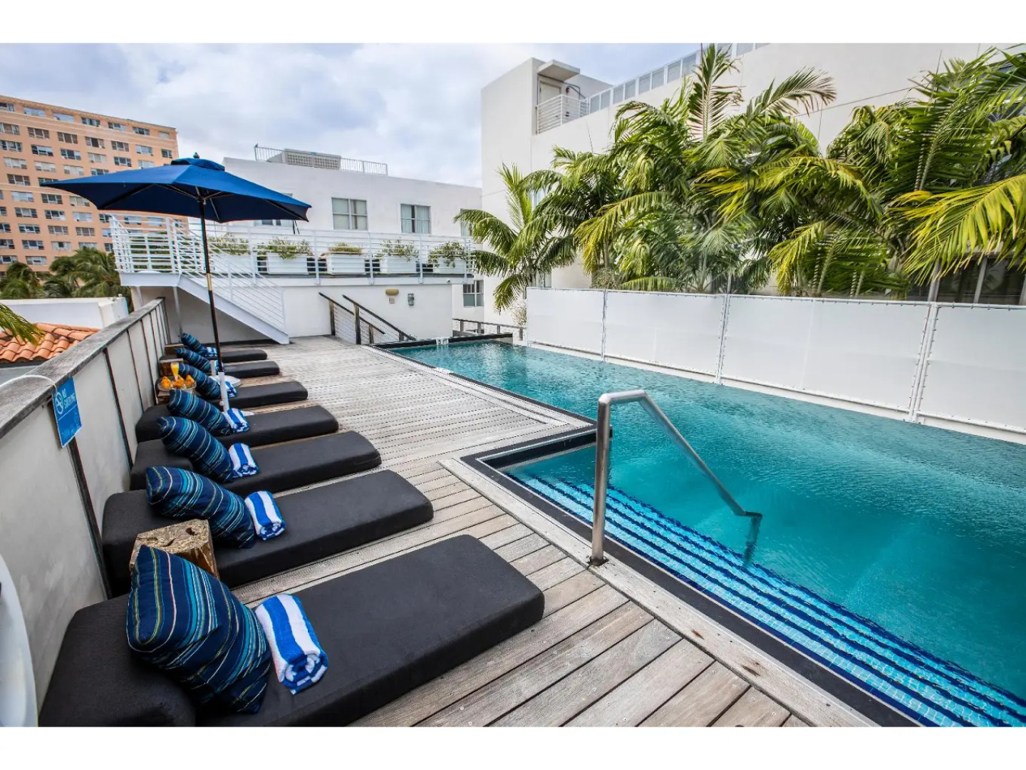 Posh South Beach Hostel