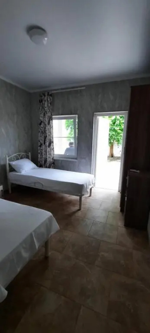 Пограничная 8