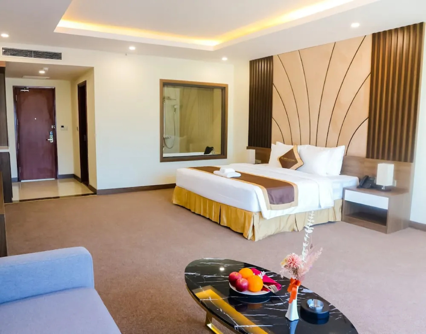 Yen Bien Luxury Hotel