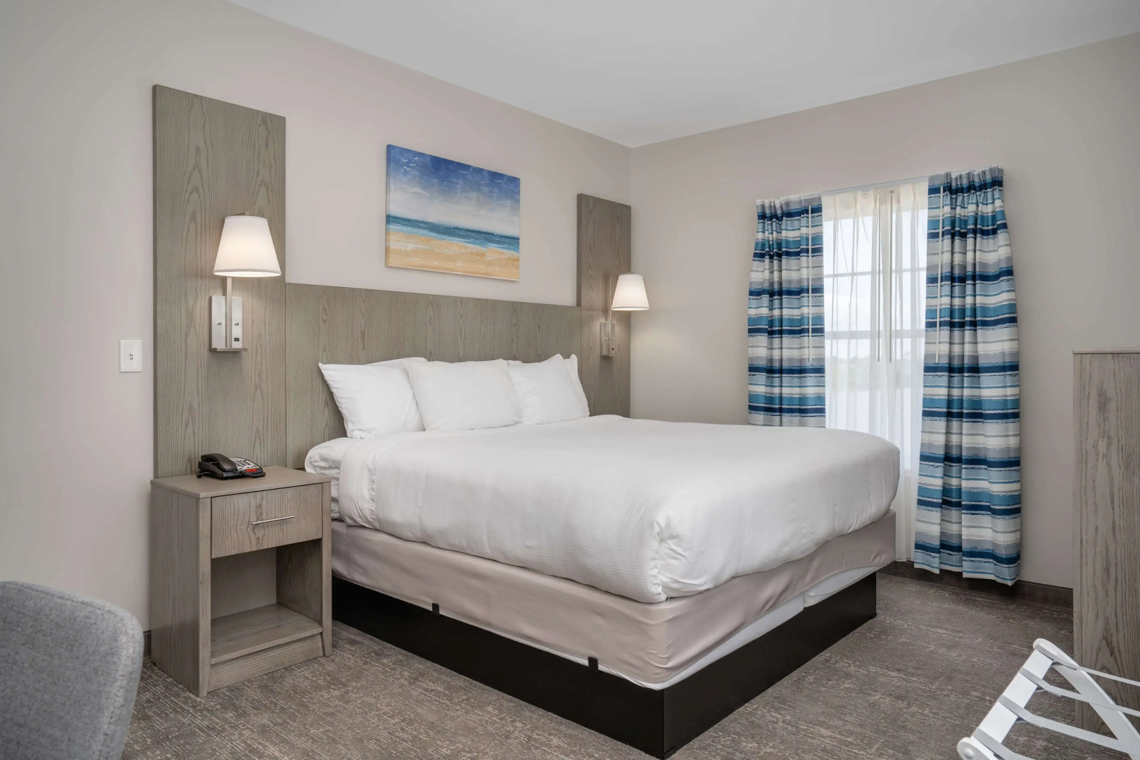 Lighthouse Suites - Best Western Signature Collection