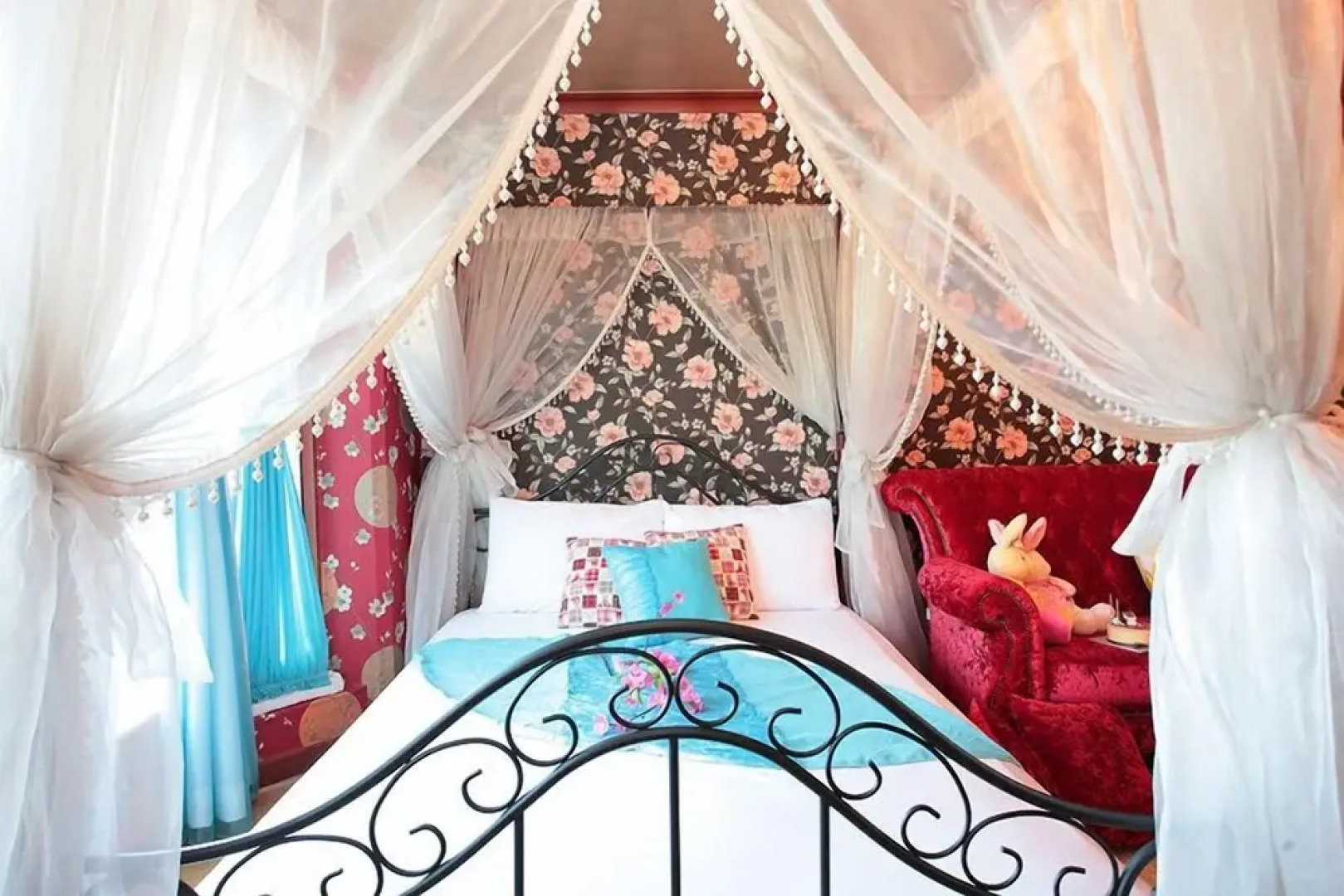 Taean Baja California Pension