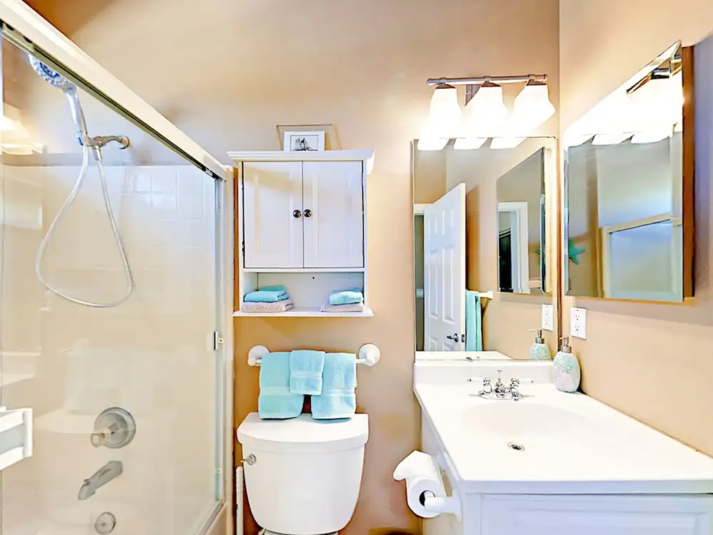 311 Pier Avenue Apartment 2 Bedrooms 1 Bathroom Apts