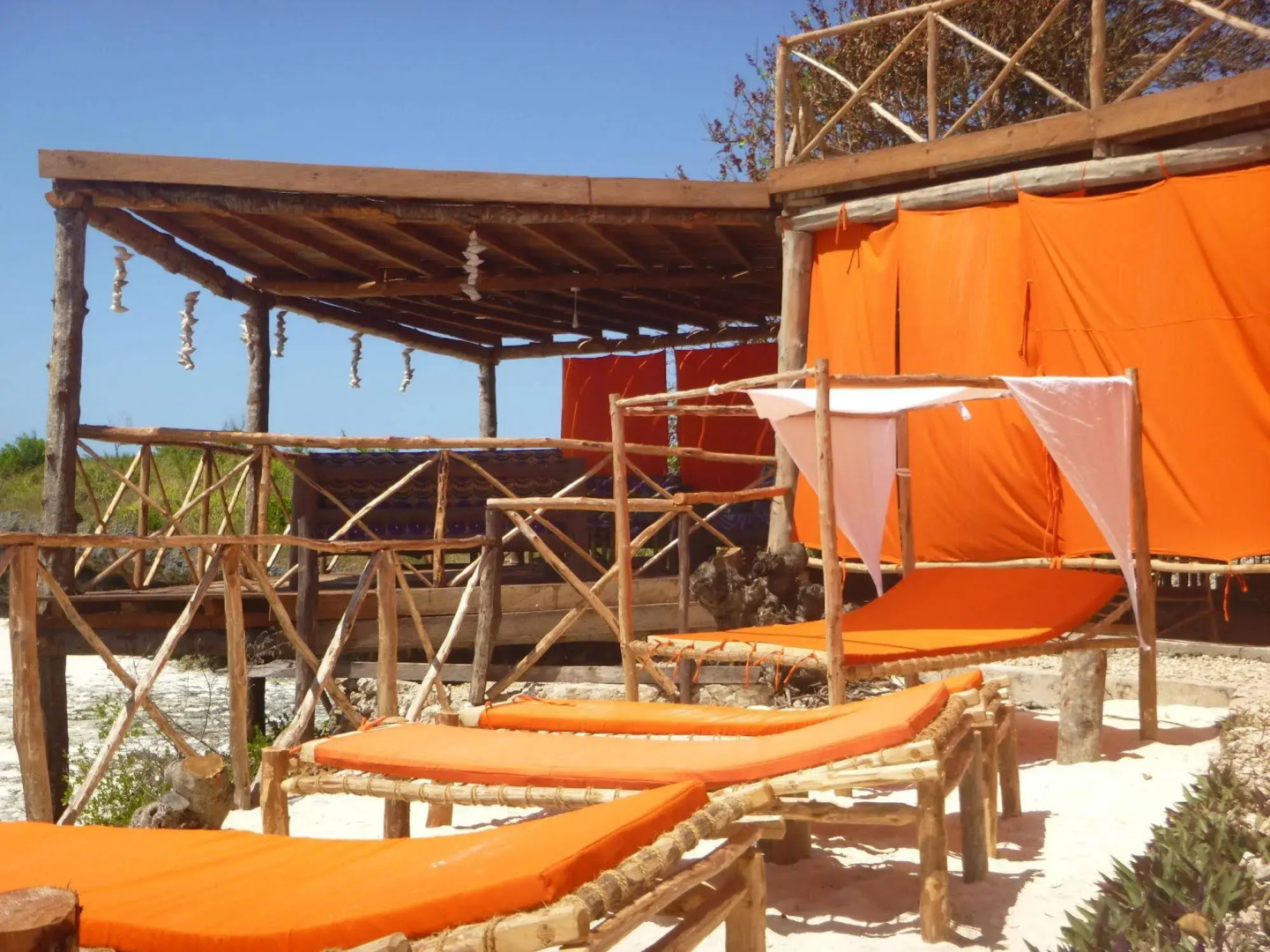 Zanzest Beach Bungalows