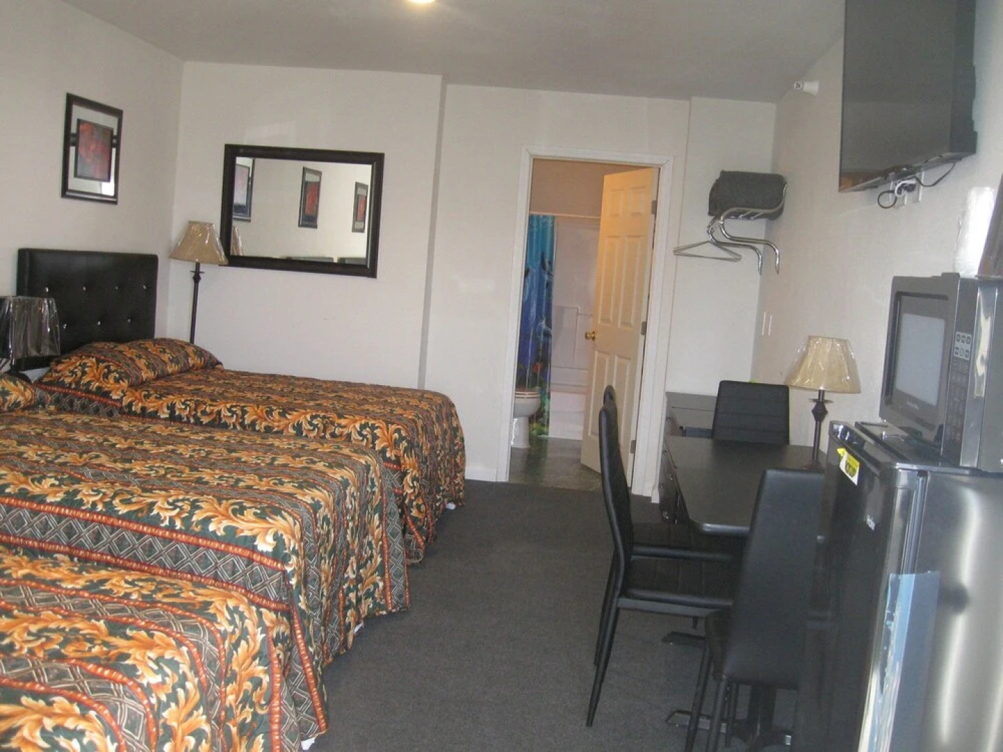 Western Motel Lovell