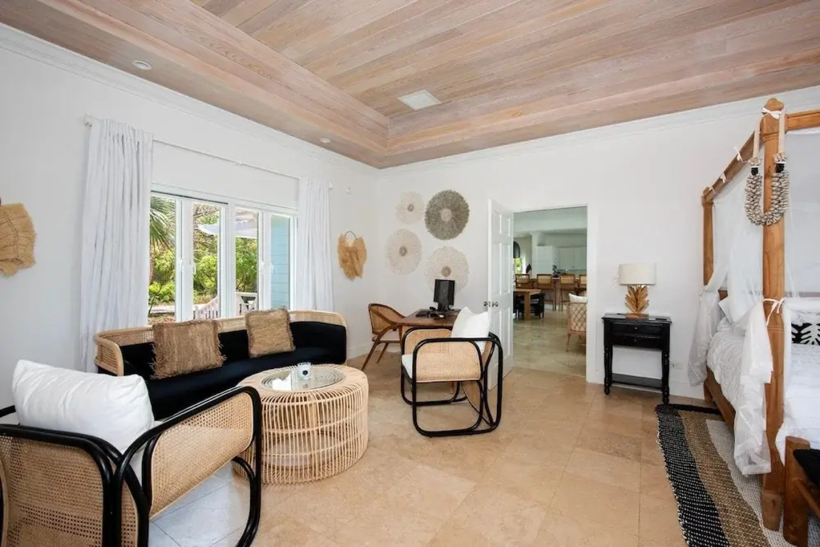 Turtle Pointe - Lux New Windermere Home W/pool, Boat Dock, Beach 3 Bedroom Home