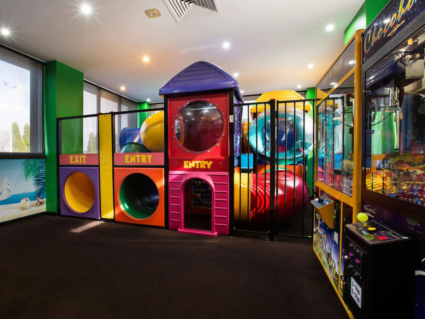 Nightcap at Gateway Hotel