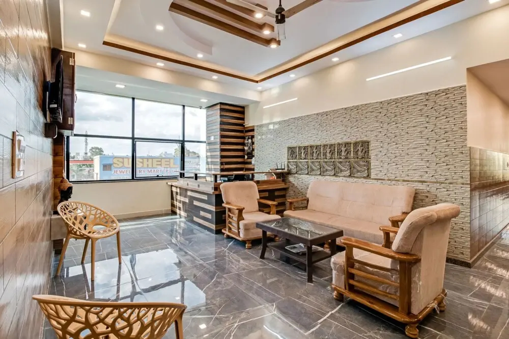 OYO 48302 Sky View Lodge