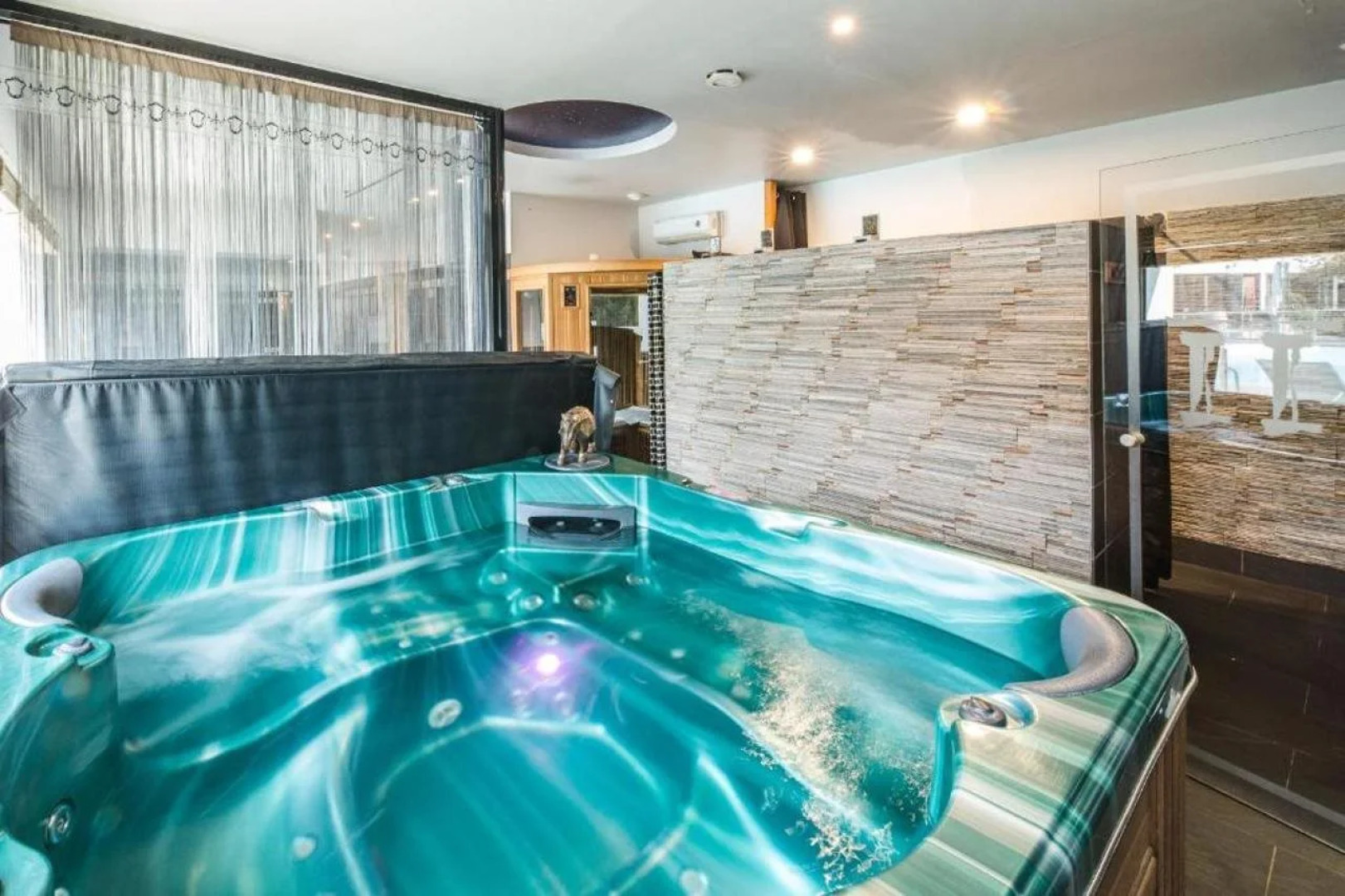 Hotel Restaurant SPA la Madrague