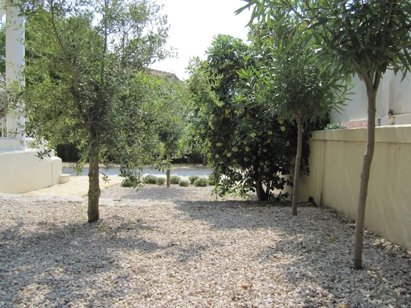 Happy Few - La Maison Blanche