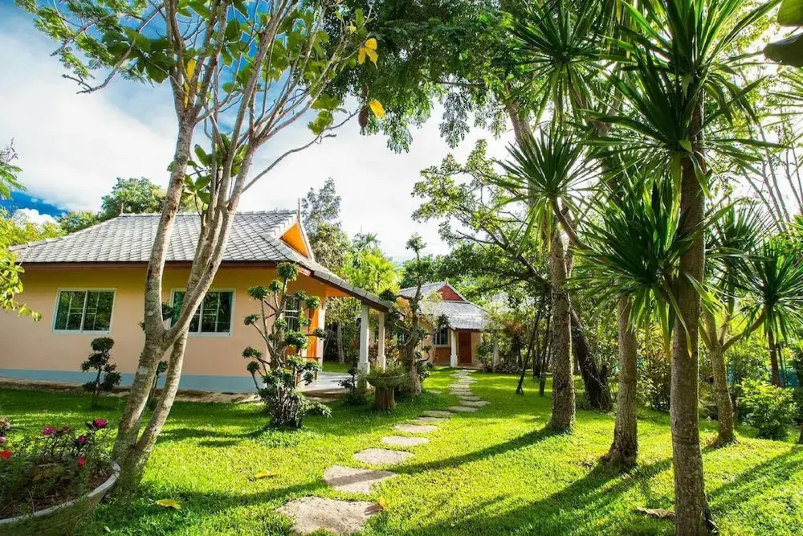 OYO 790 Suan Susana Resort