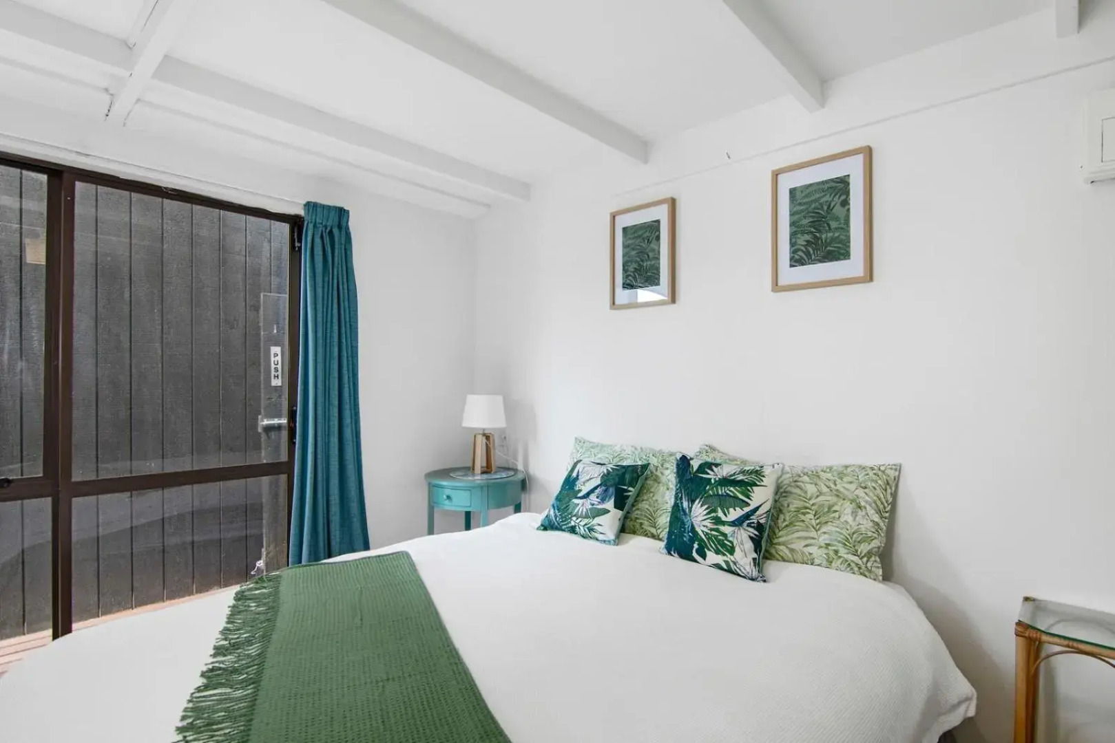 Thirsty Weta Belvue - Havelock Holiday Home