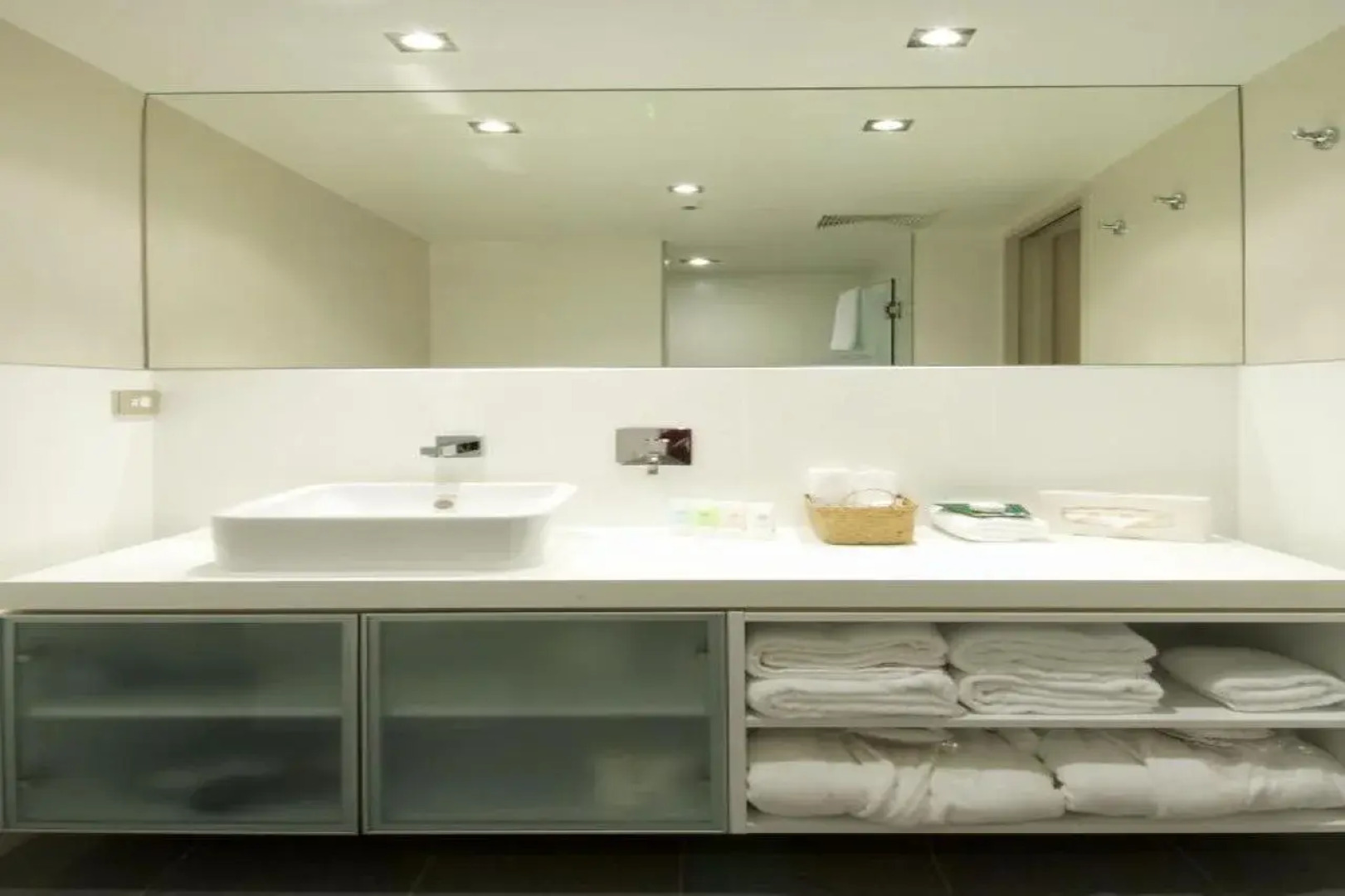 Wai Ora Lakeside Spa Resort