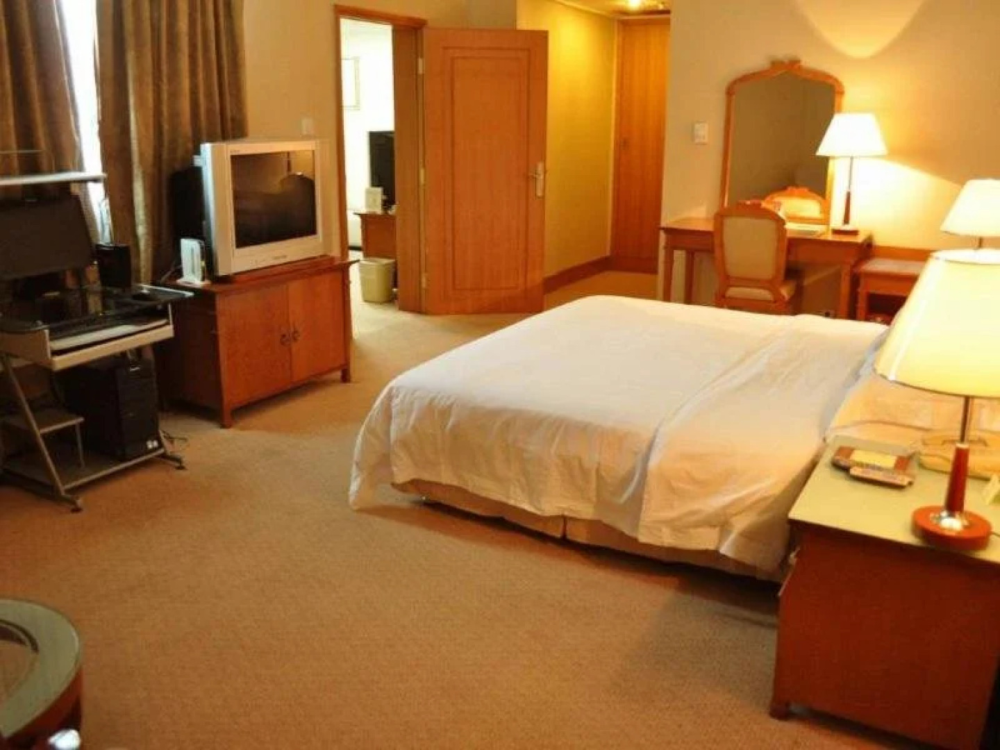 Jin Yan Fortune Grand Hotel