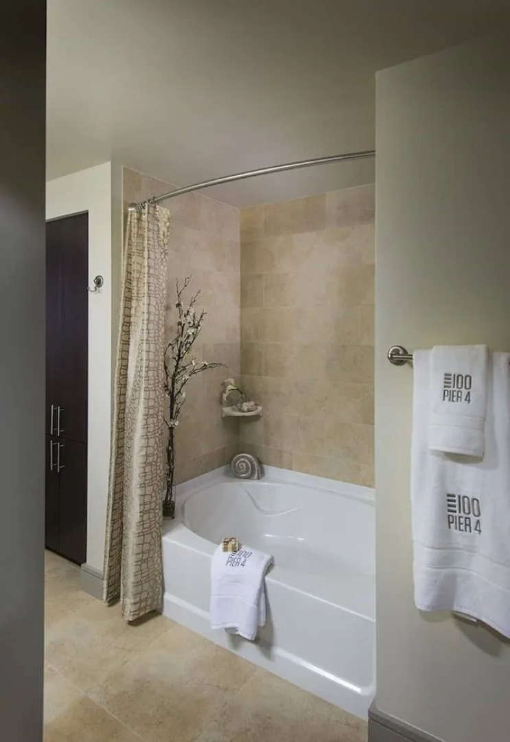 Seaport Luxe Condos by Barsala