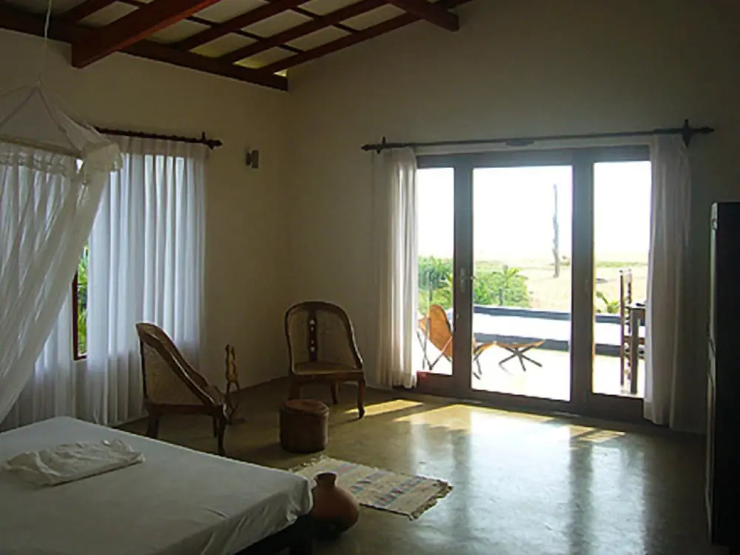 Sri Lanka Beach House Hotel and SPA