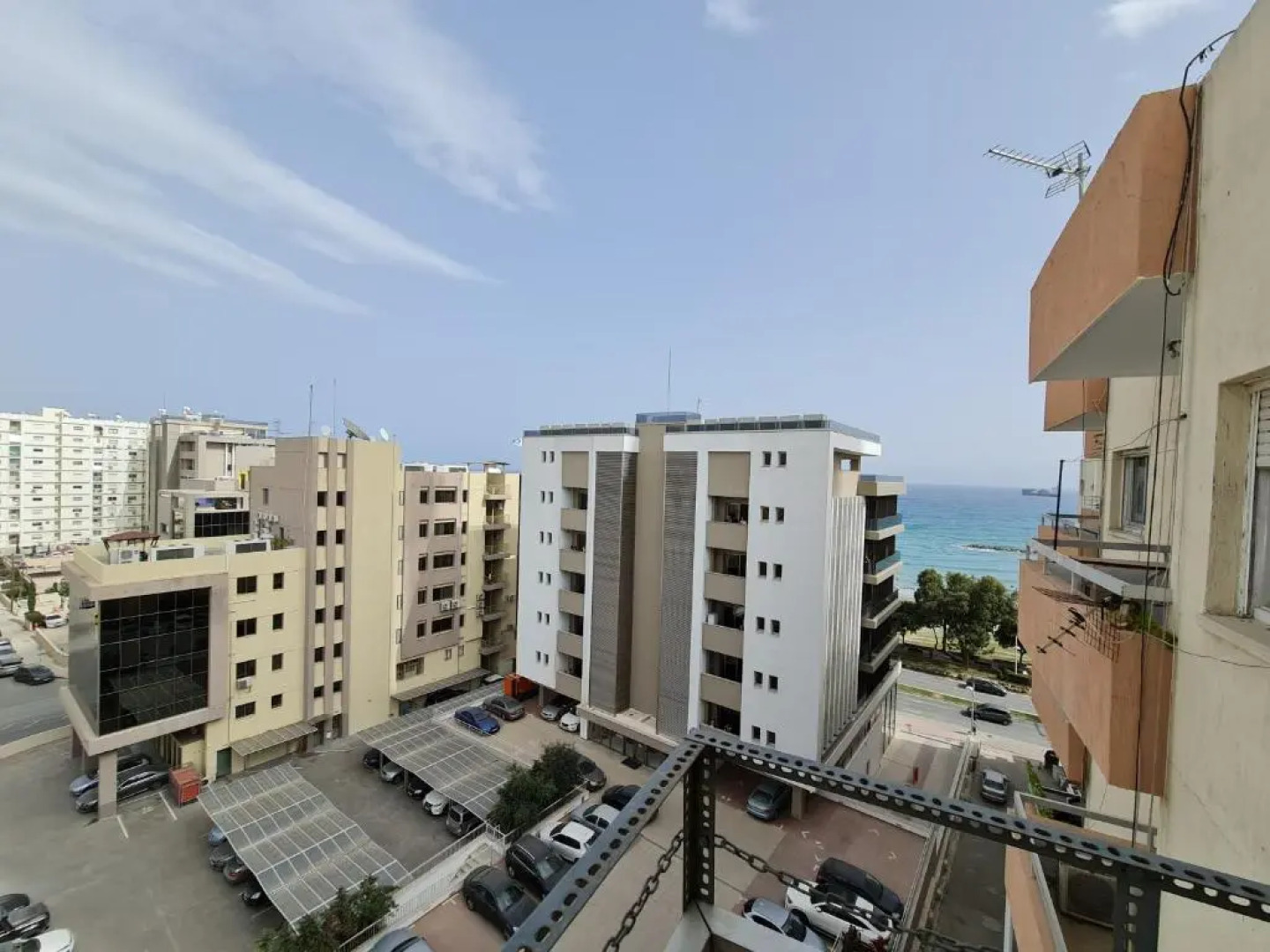 2Bd Sea View Flat