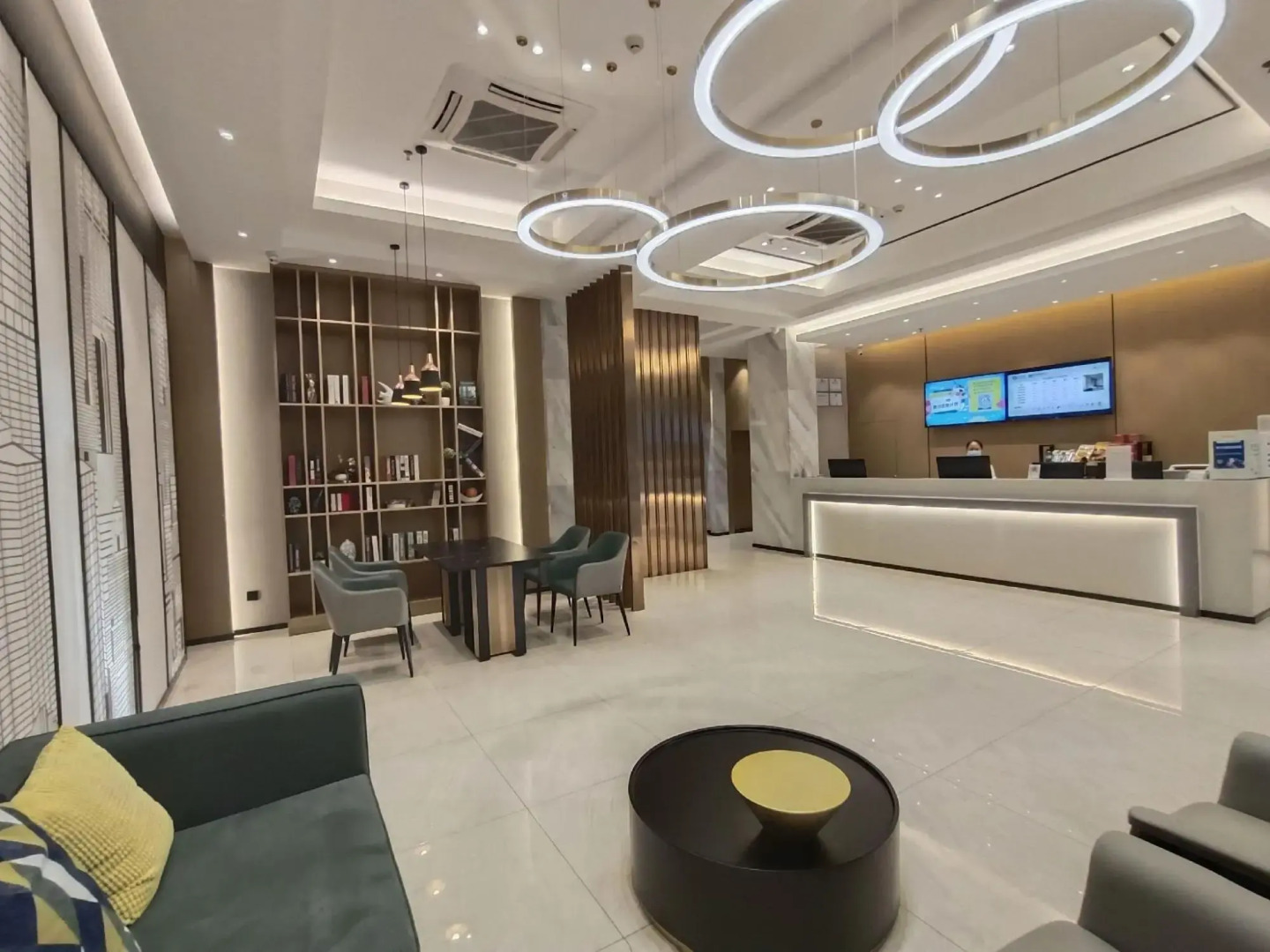 City Comfort Inn Yulin Town Hall Branch