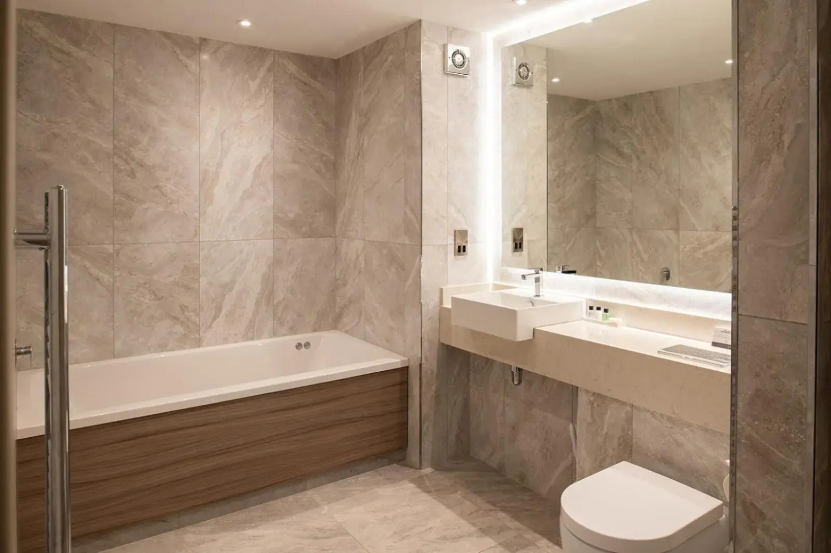 Radstone Hotel