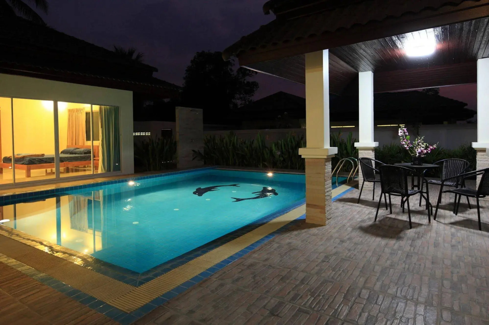 Unique Paradise Resort