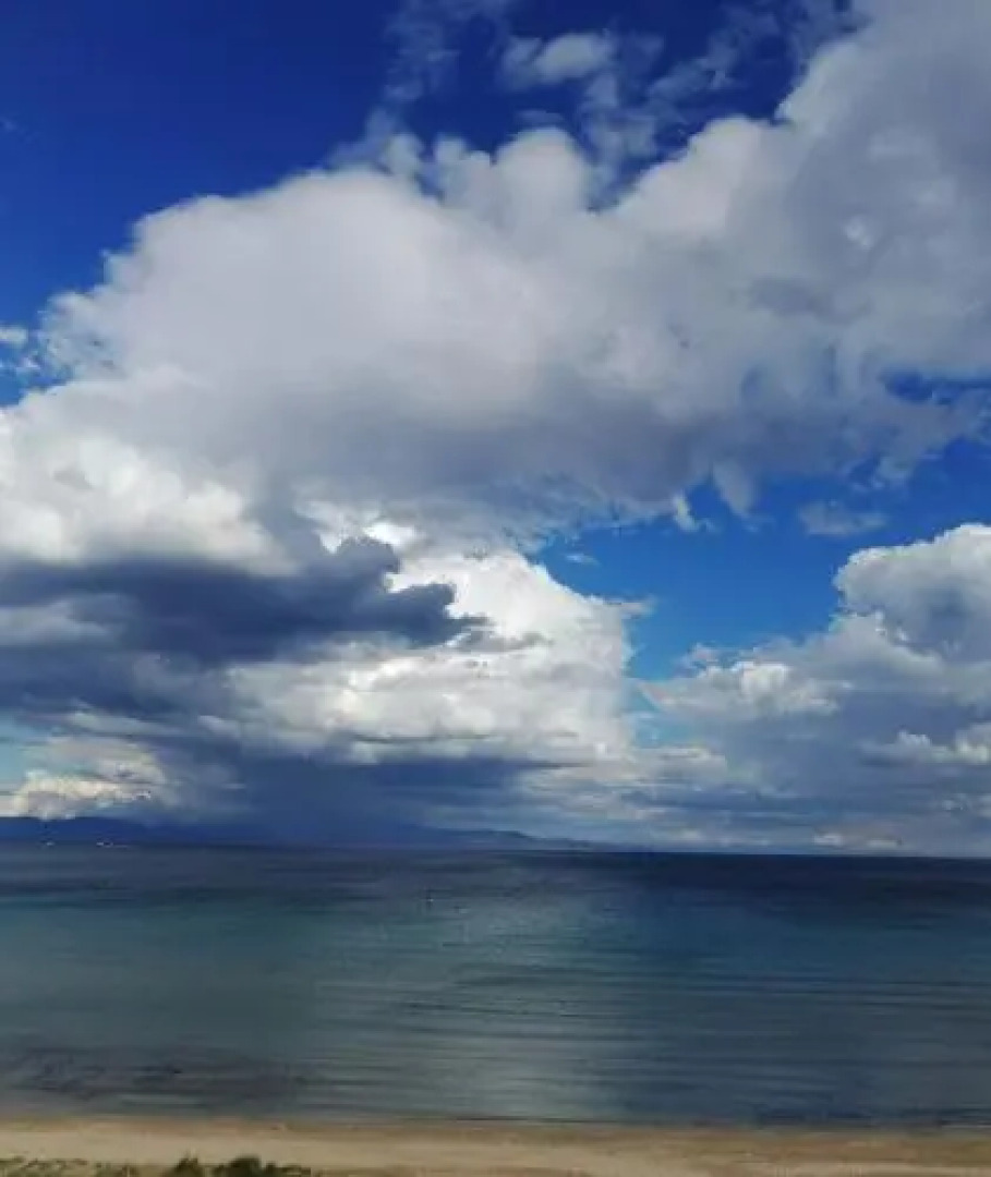 Apartment Michalis by the Sea