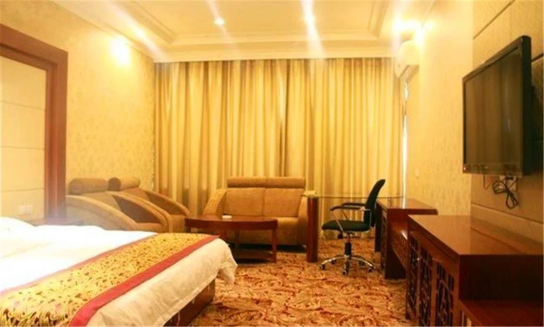 Datong Hunyuan Huatai Hotel