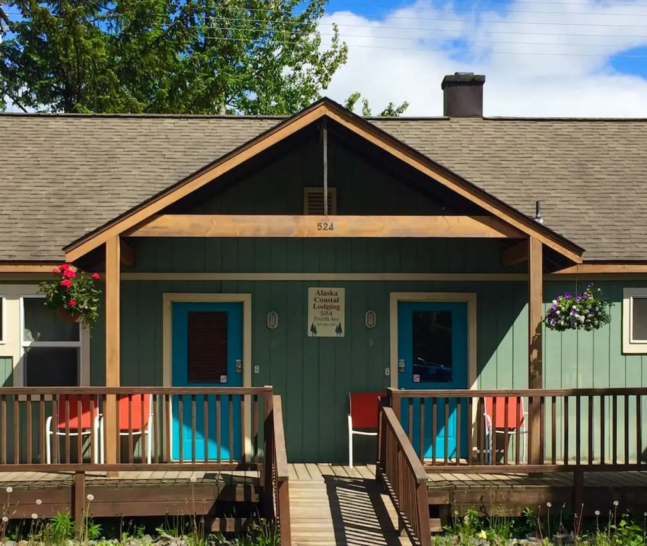 Alaska Coastal Lodging