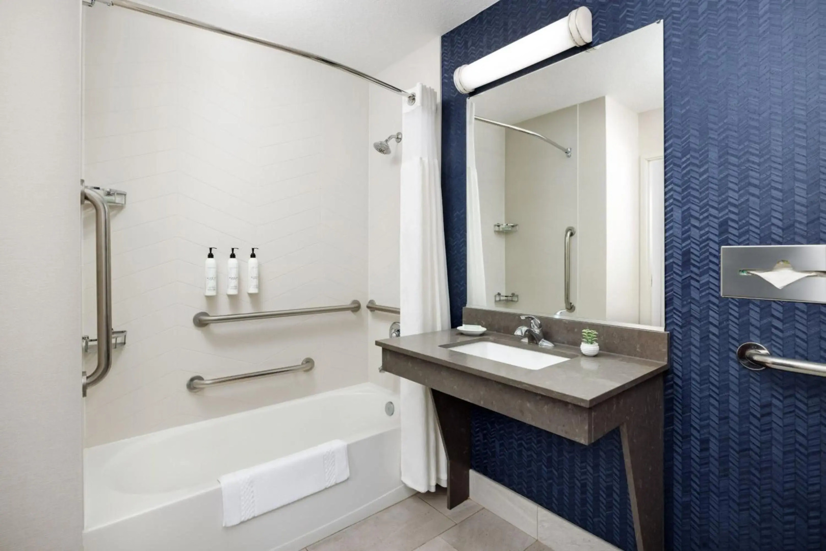 Fairfield Inn and Suites by Marriott Roswell