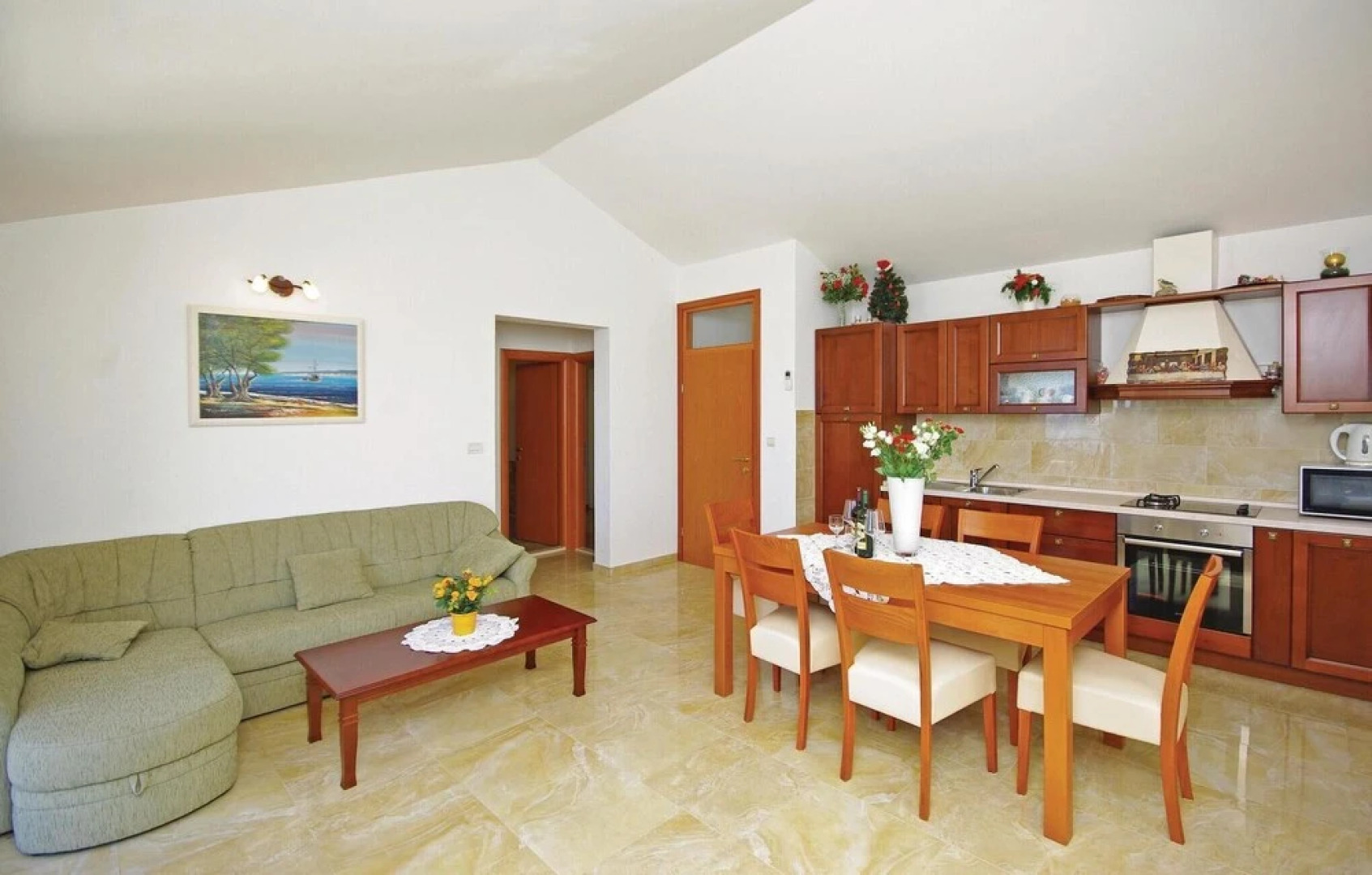 Amazing Home in Tucepi With Wifi and 4 Bedrooms