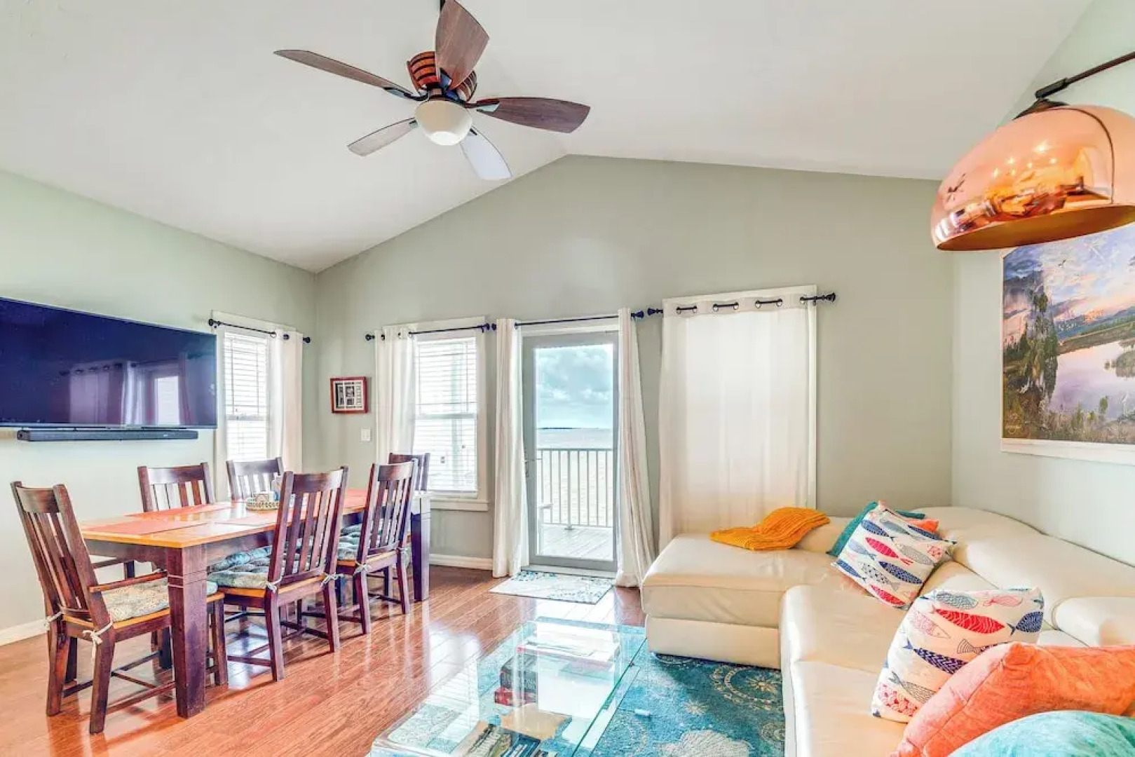 Steps to Beach: Waterfront Cedar Key Home!