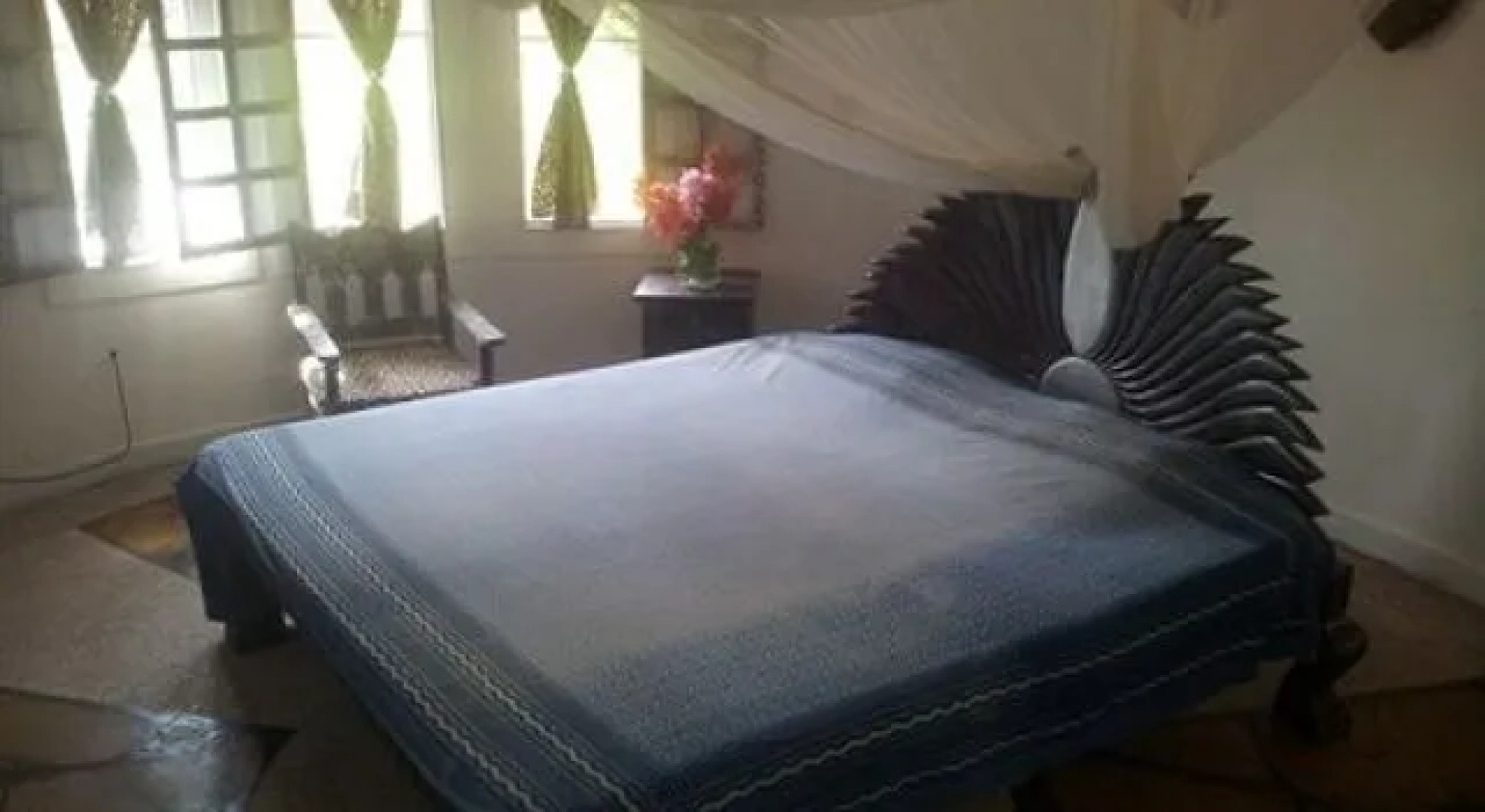 Roundhouse Villa Resort