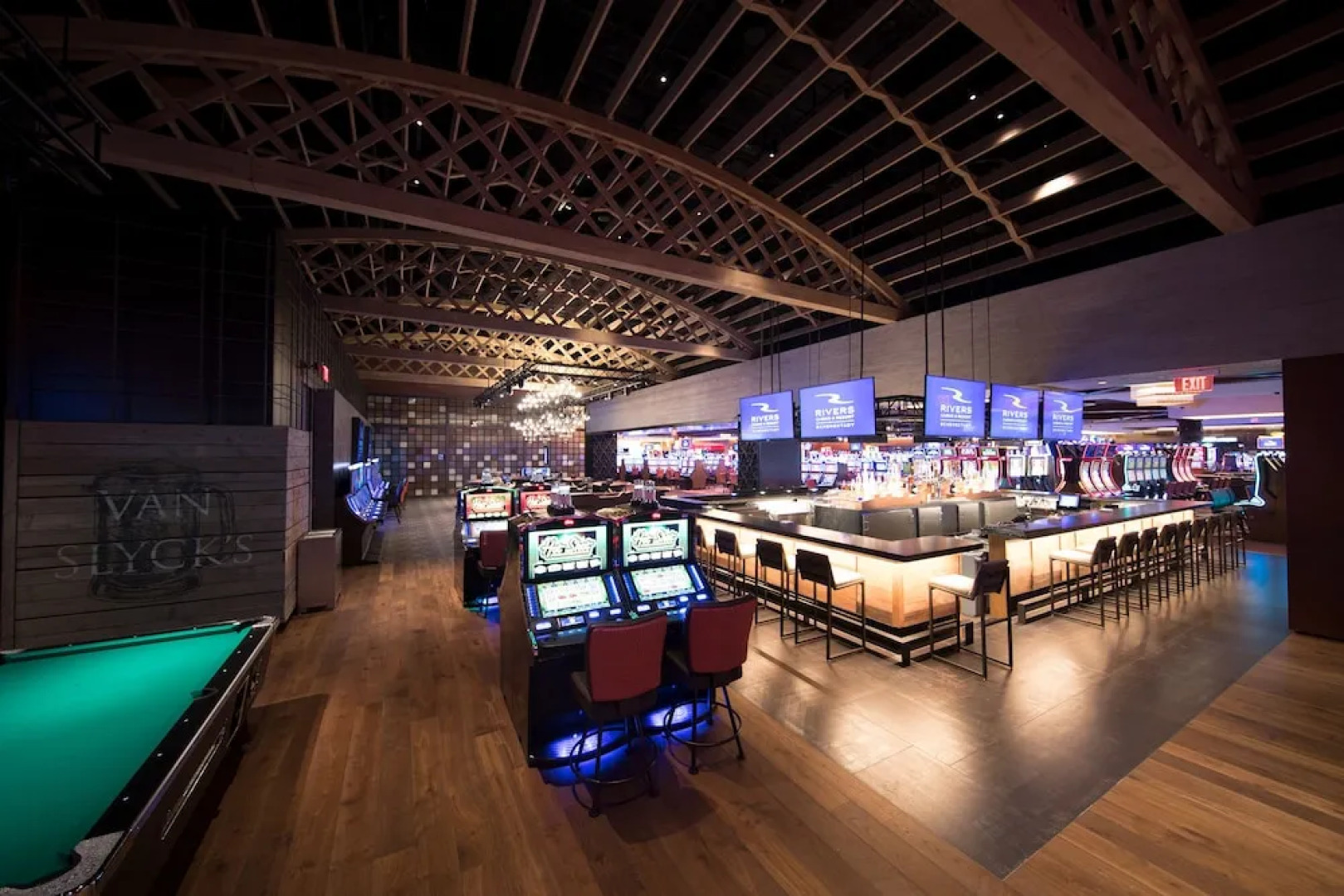 The Landing Hotel at Rivers Casino & Resort