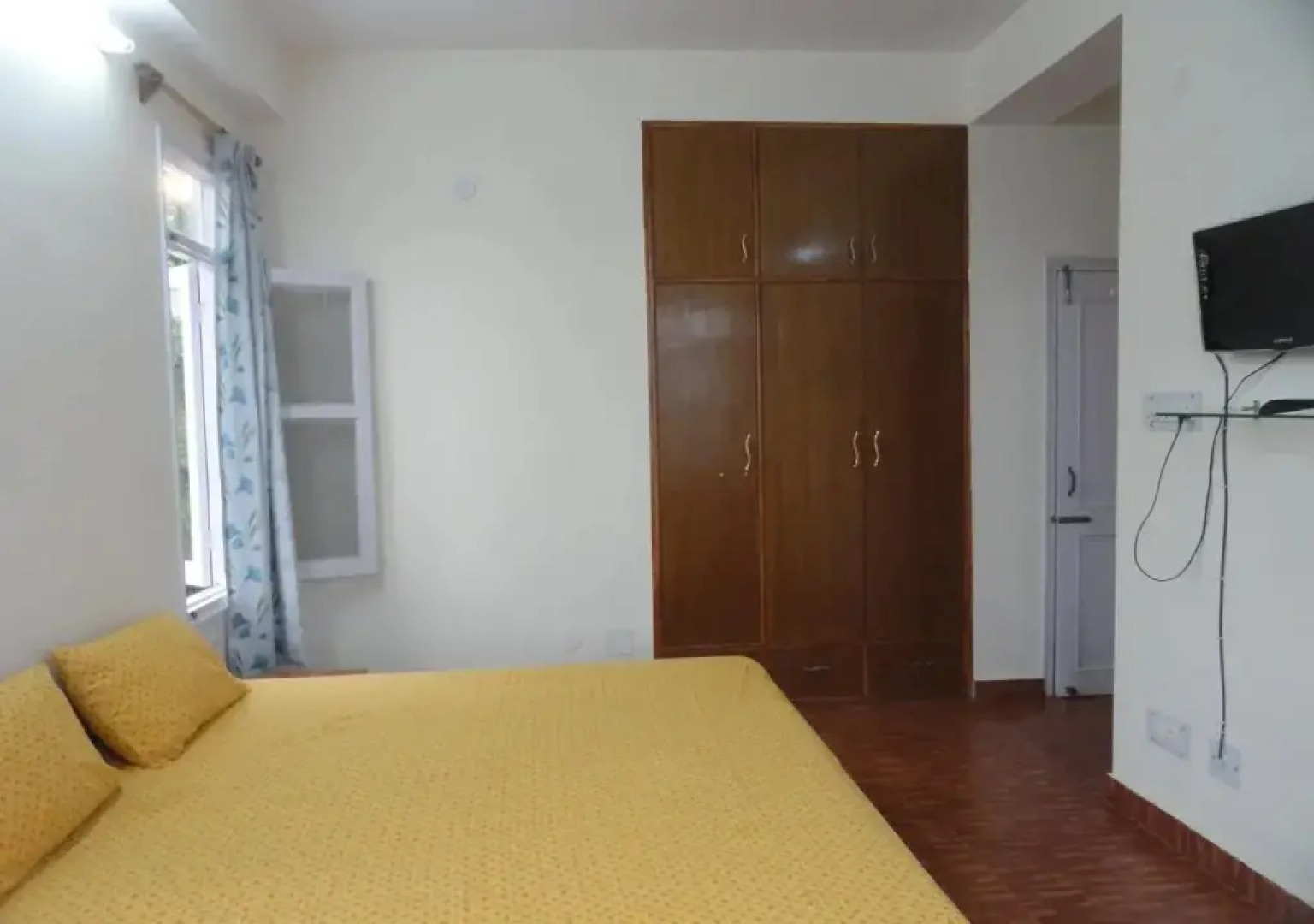 Aamantran Stays Shimla