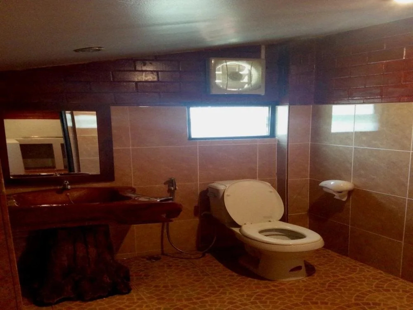 Sasithorn Garden View Hotel