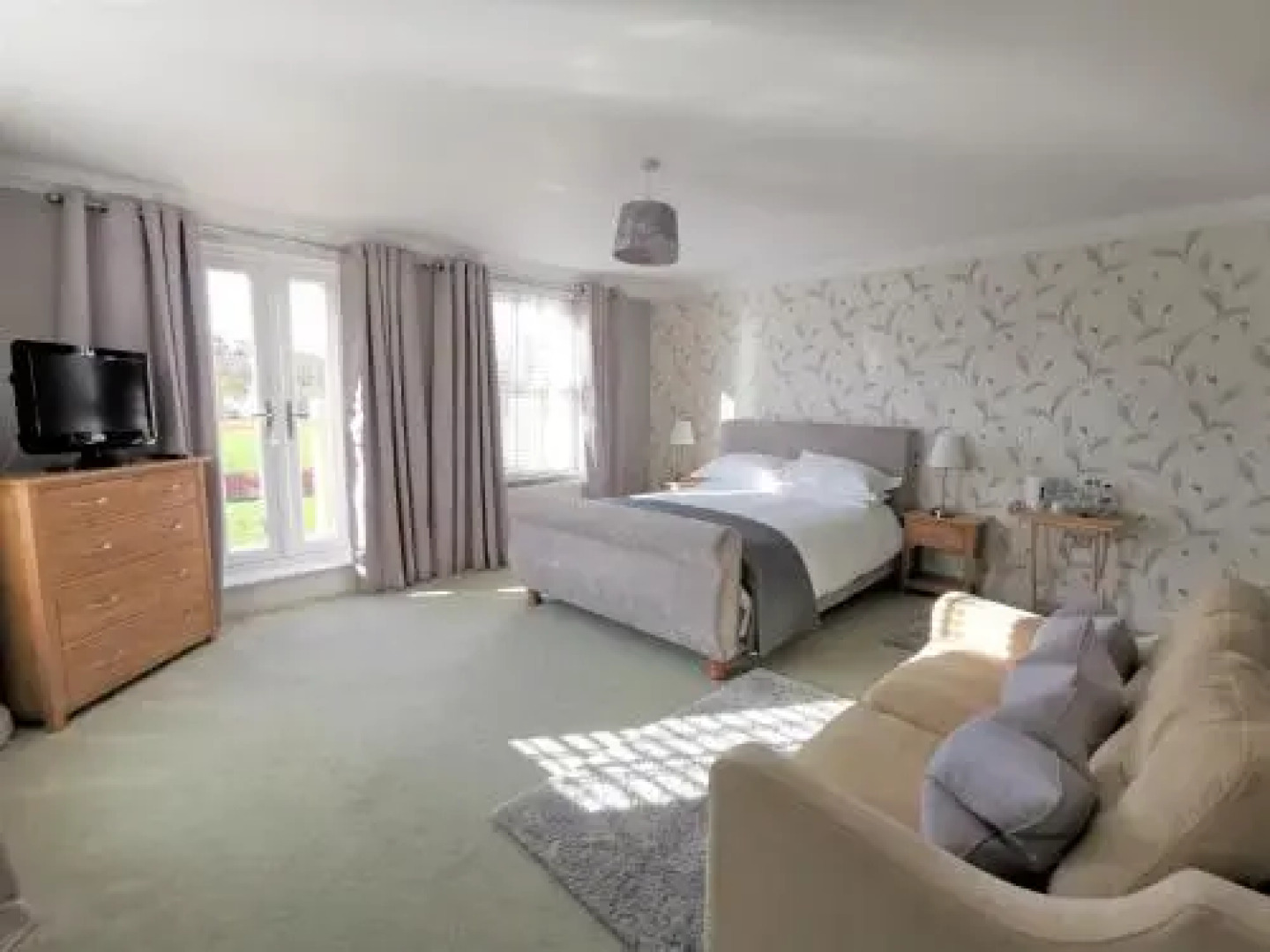 Blashford Manor Farmhouse - New Forest Cottage