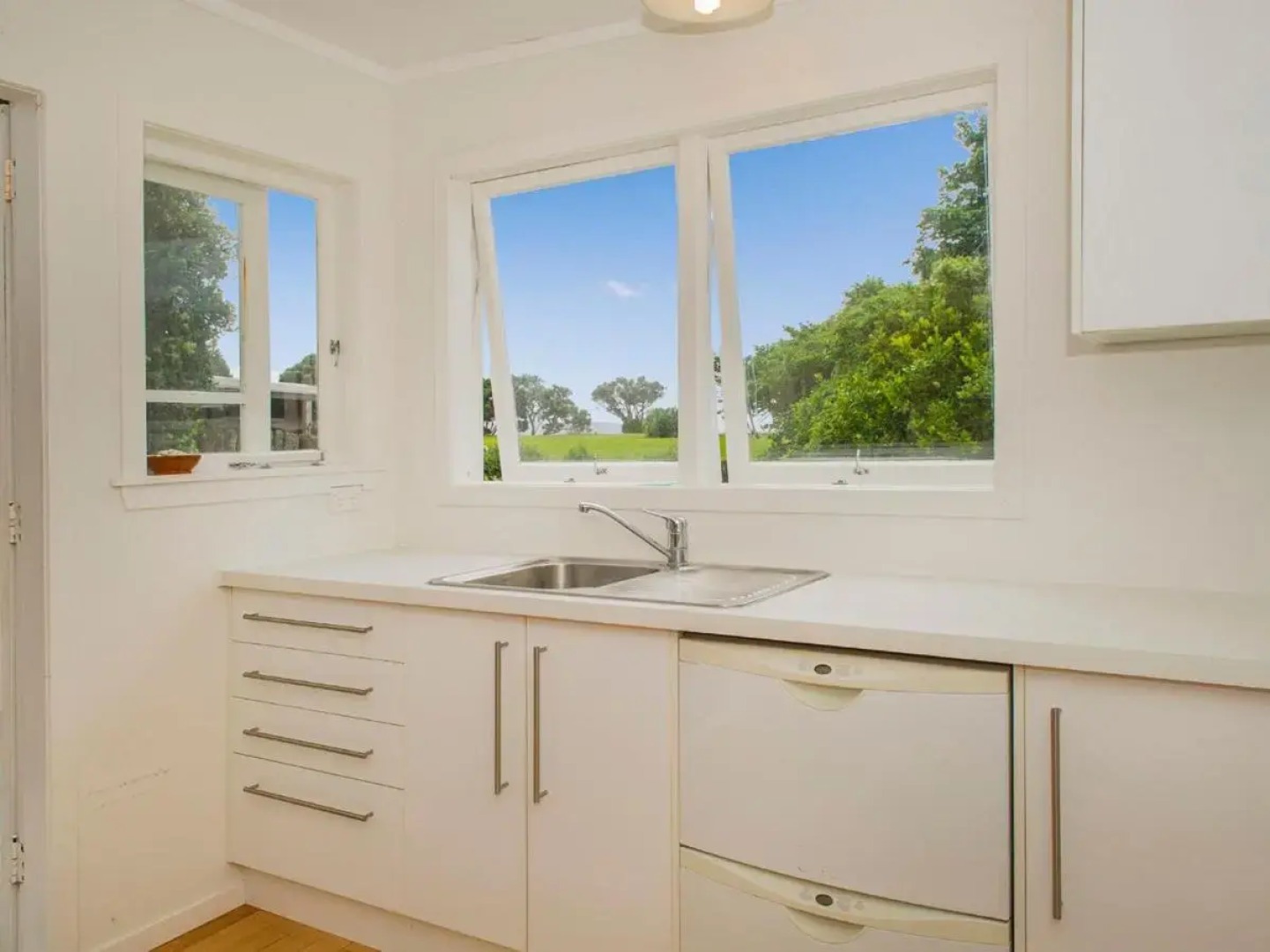 Daisy Cottage - Hahei Bach