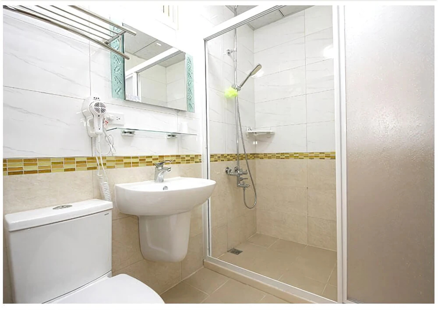 Sand Po Dang B And B