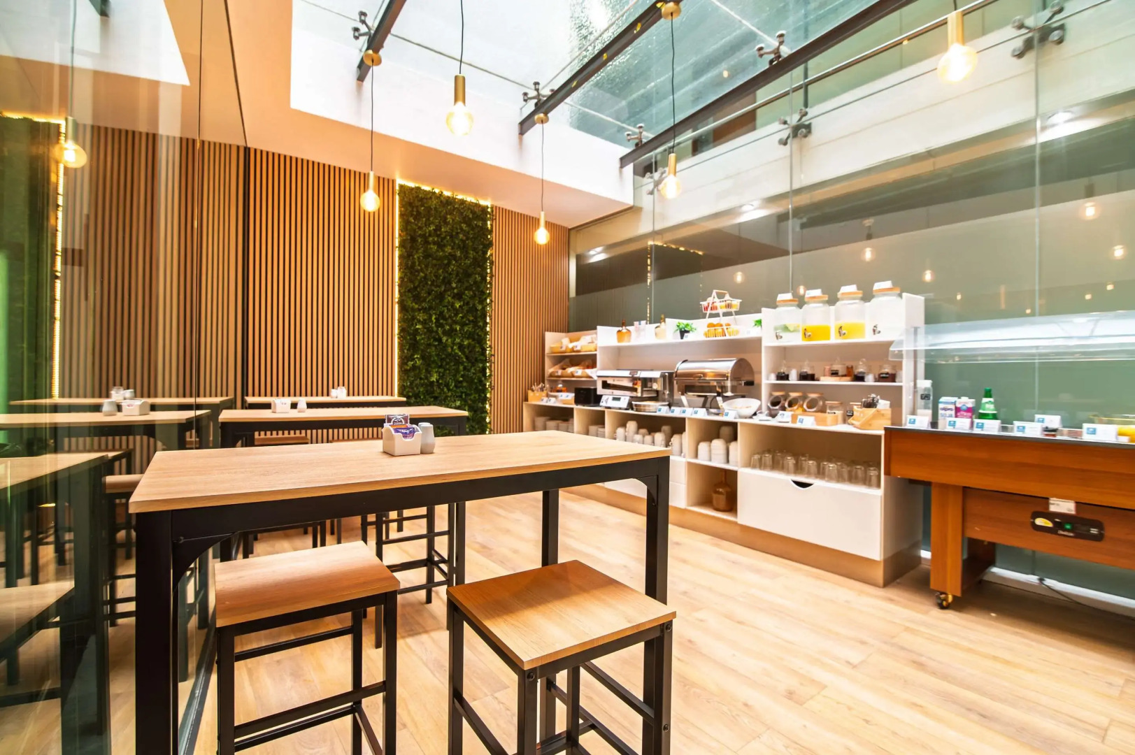 The Azoriani Boutique, an Ascend Collection Hotel