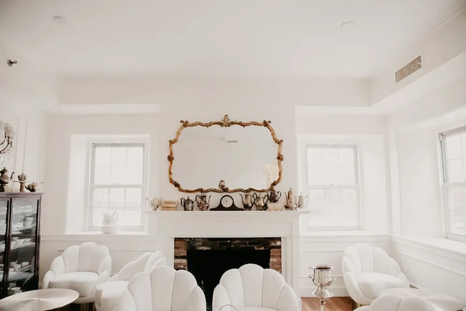 Garrison Inn Boutique Hotel