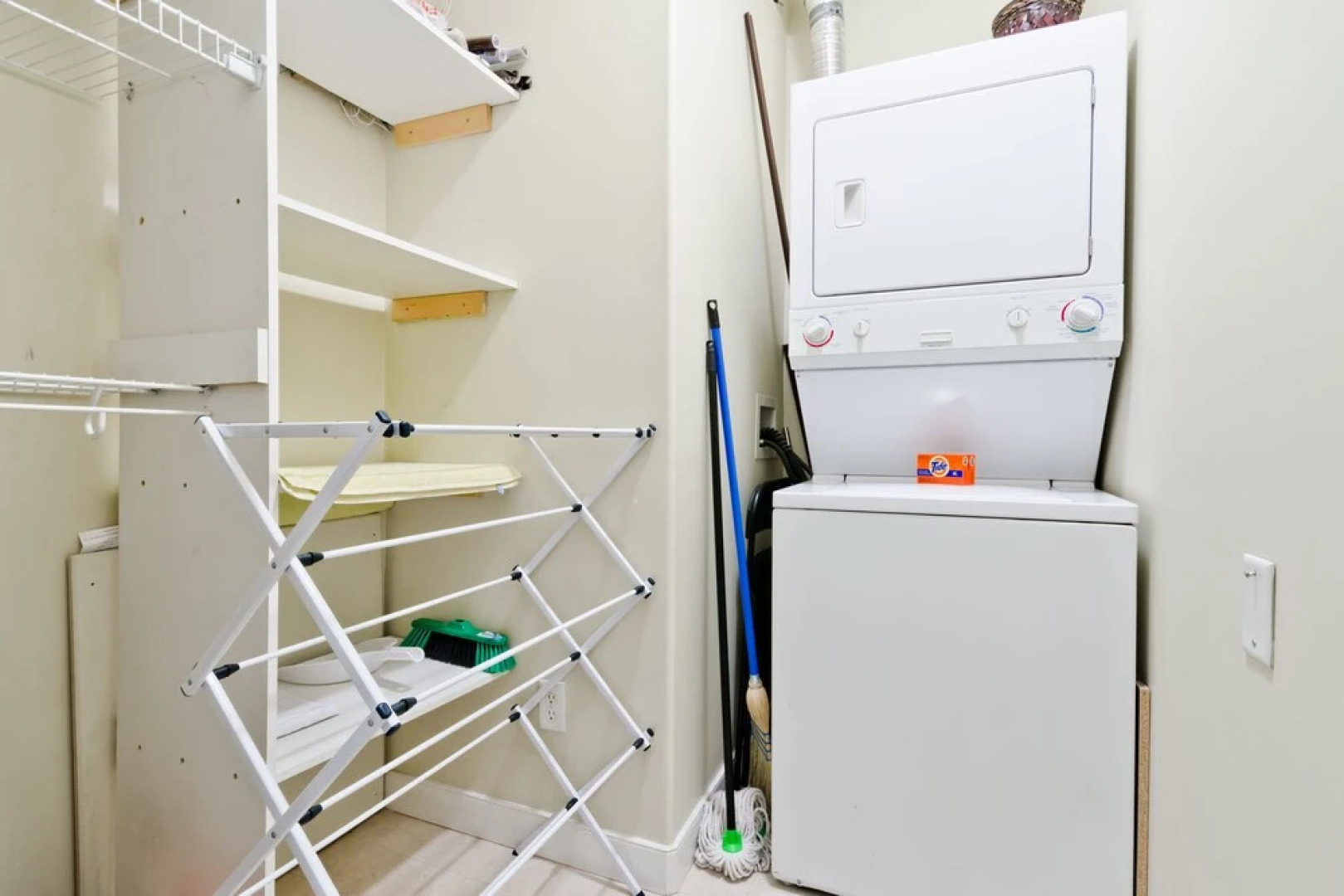 Suite Digs Bella Vista