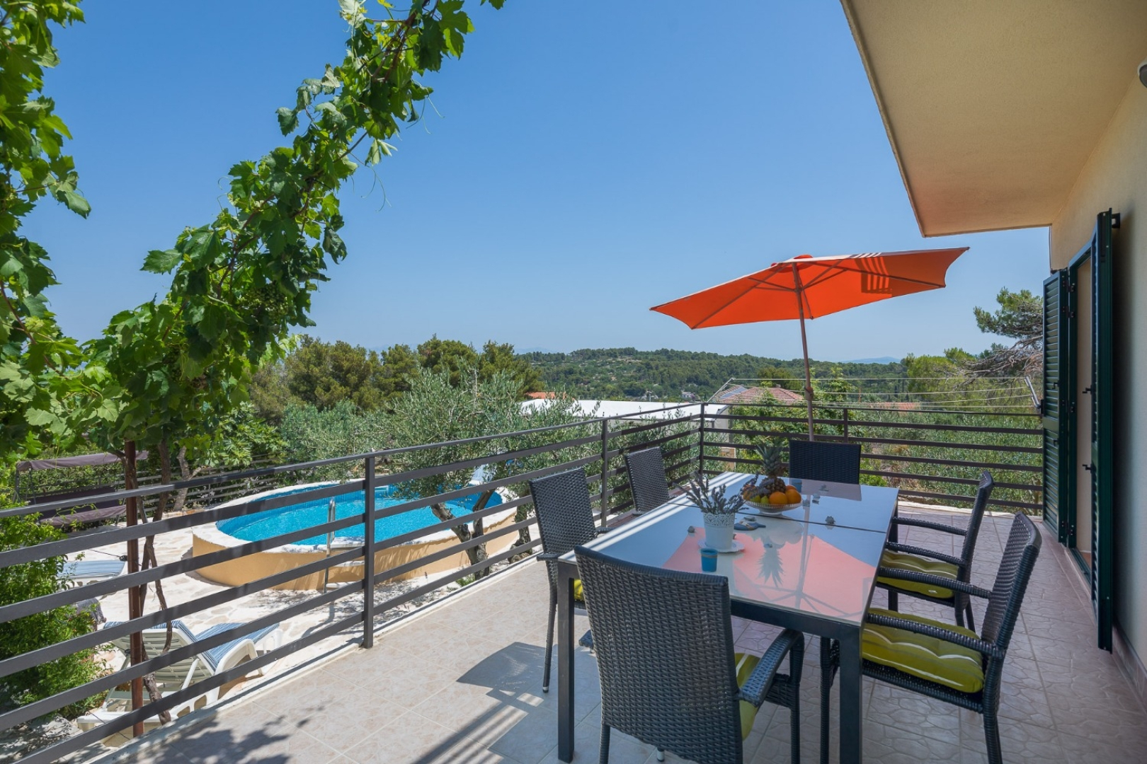 Holiday house Villa Ante - with pool: Rogac, Island Solta