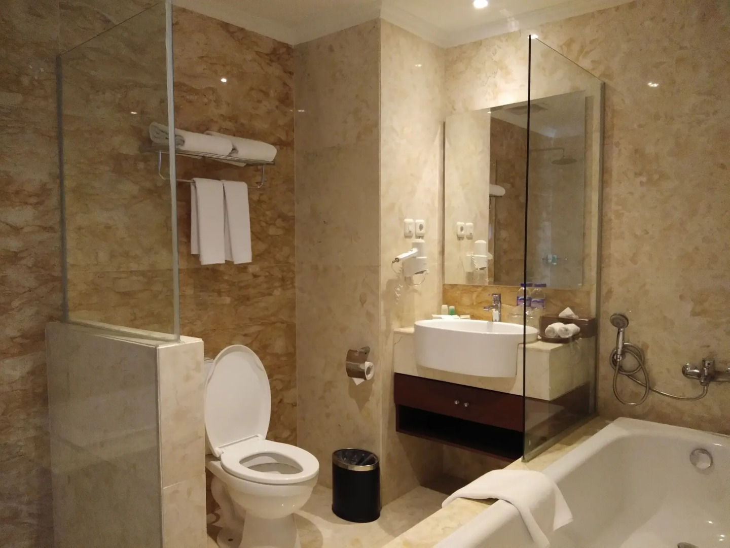 Lorin Syariah Hotel Solo